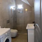 3houseapart 아파트호텔 *